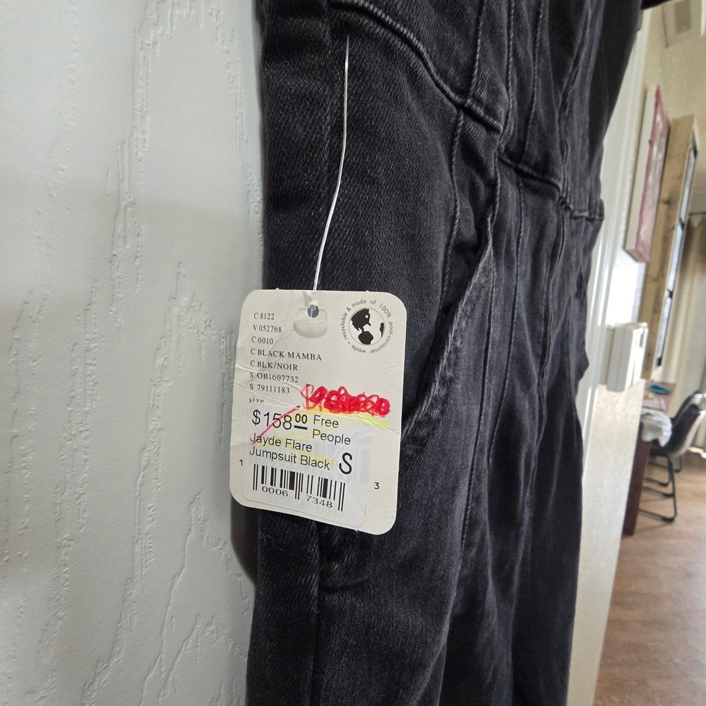 Free People SOLD OUT We The Free Jayde Flare Jumpsuit Black Mamba Denim S - Picture 5 of 13
